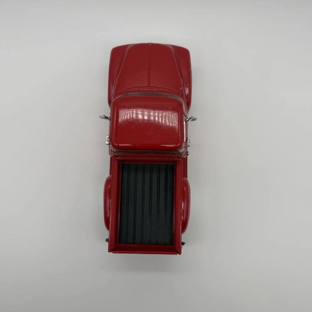 Red 1956 Ford F-100 Pickup Truck 1/24 Scale